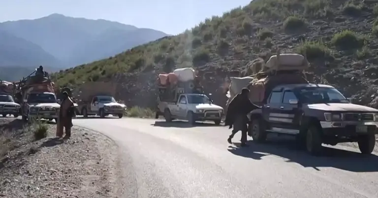 পাকিস্তানের তিরাহ উপত্যকা ছাড়ছে বাসিন্দারা